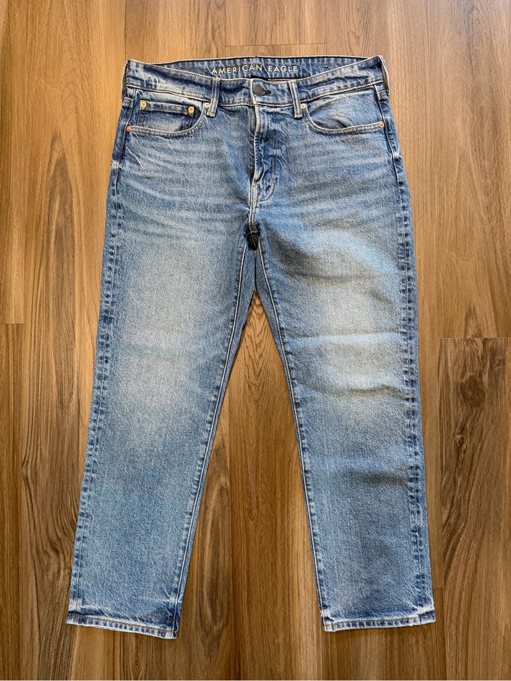 American Eagle Outfitters Men's Light Blue Flex Jeans
